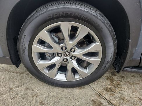 Certified 2024 Toyota Grand Highlander FWD image 45