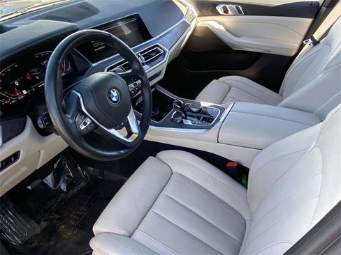 Used 2022 BMW X5 xDrive40i w/ Luxury Seating Package image 19