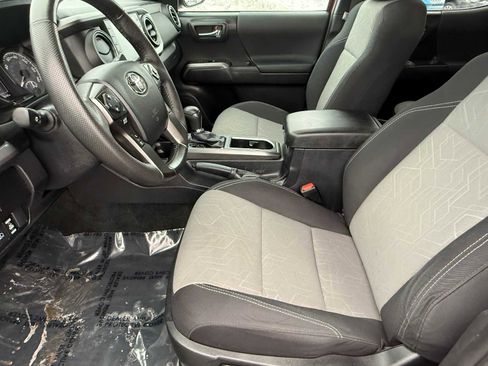 Certified 2023 Toyota Tacoma TRD Sport image 15