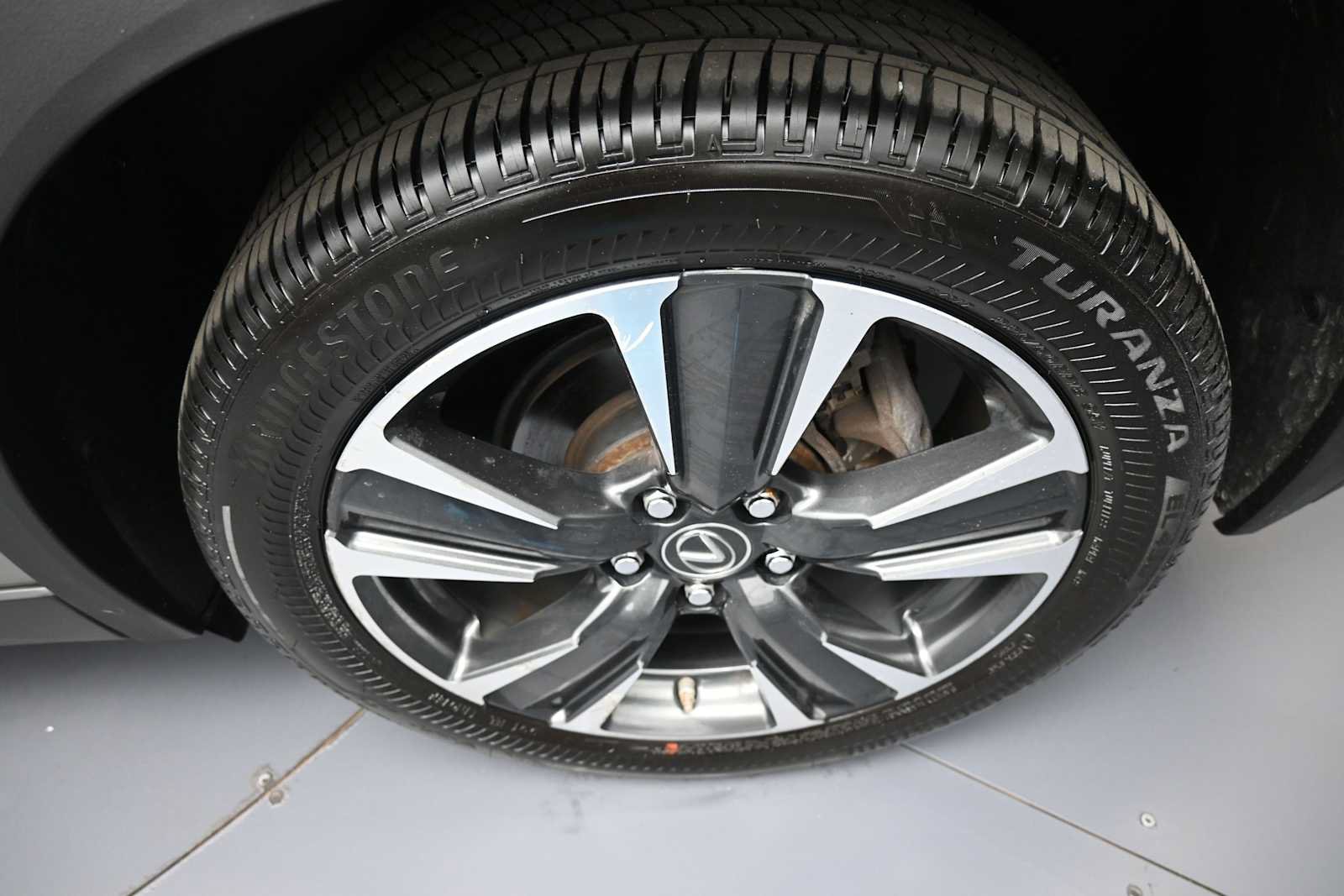 Used 2020 Lexus UX 250h w/ Accessory Package 2 AWD/4WD image 14