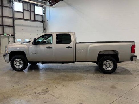 Used 2009 Chevrolet Silverado 3500 LT w/ Exterior Plus Package AWD/4WD image 11