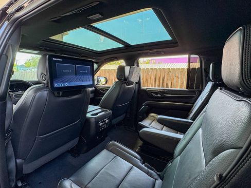 Used 2023 GMC Yukon XL Denali w/ Max Trailering Package AWD/4WD image 29