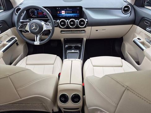 Certified 2026 Mercedes-Benz GLA 250 image 15