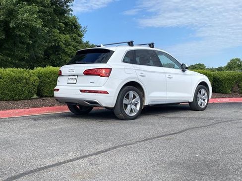 Used 2019 Audi Q5 2.0T Premium Plus w/ Premium Plus Package AWD/4WD image 3