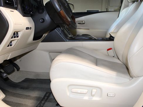 Used 2013 Lexus RX 350 AWD w/ Navigation Pkg image 25