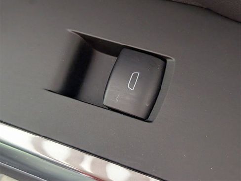 Certified 2024 Chevrolet Traverse LT image 37