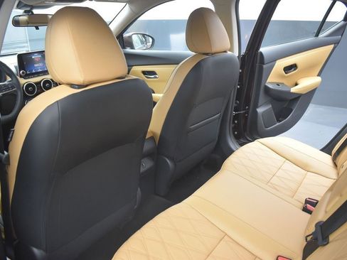 New 2025 Nissan Sentra SV w/ SV Premium Package image 14