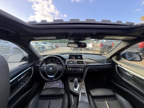 Used 2017 BMW 330i Sedan RWD image 18