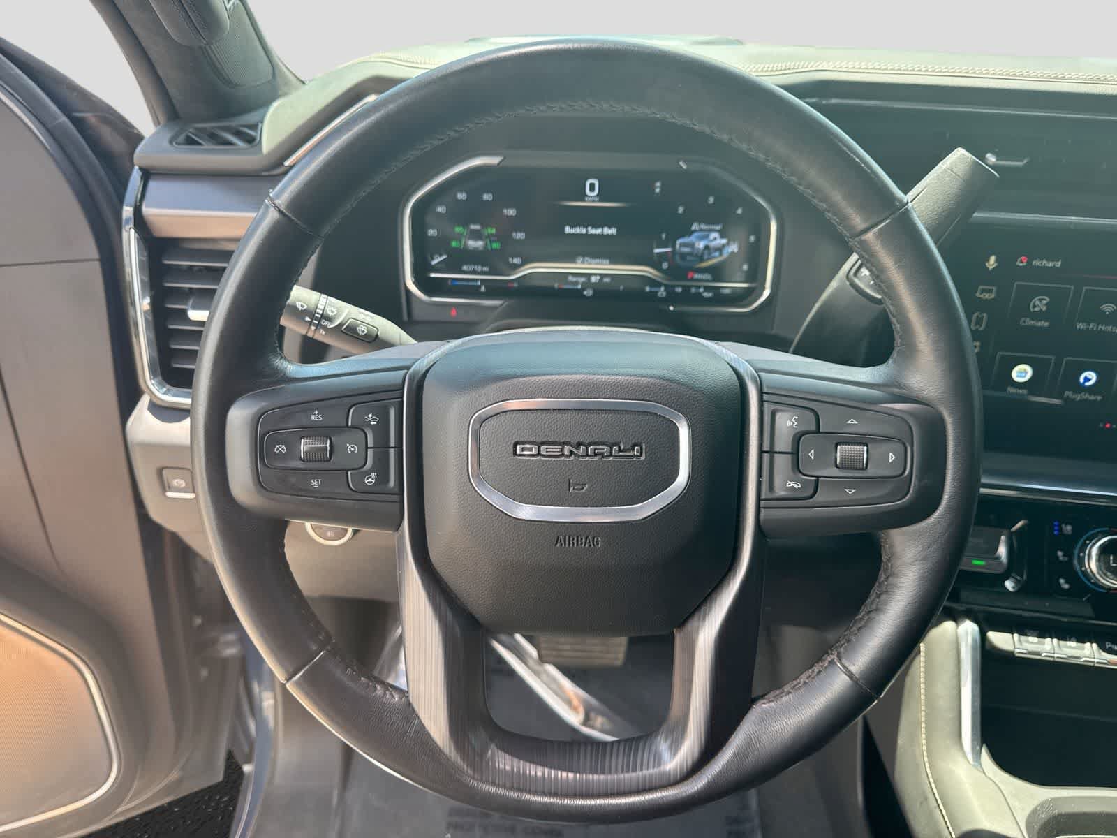 Used 2024 GMC Sierra 3500 Denali Ultimate AWD/4WD image 29