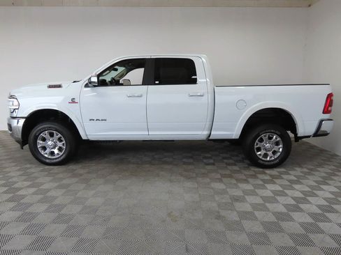 Used 2022 RAM 2500 Laramie AWD/4WD image 7