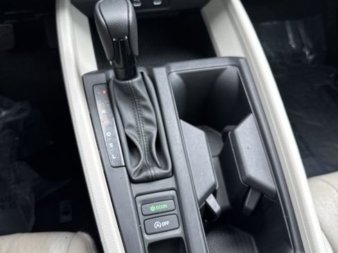 Used 2024 Honda Accord EX image 19