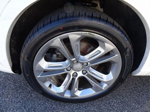 Used 2015 Audi Q3 2.0T Prestige w/ Prestige Package image 40