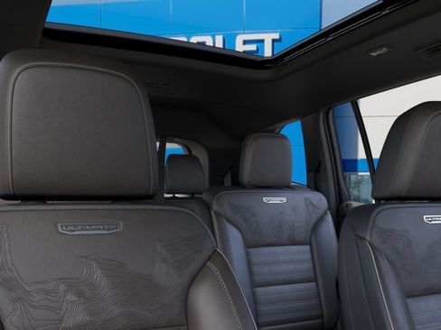 New 2026 GMC Acadia Denali Ultimate AWD/4WD image 24