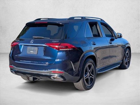 Used 2022 Mercedes-Benz GLE 350 4MATIC image 3