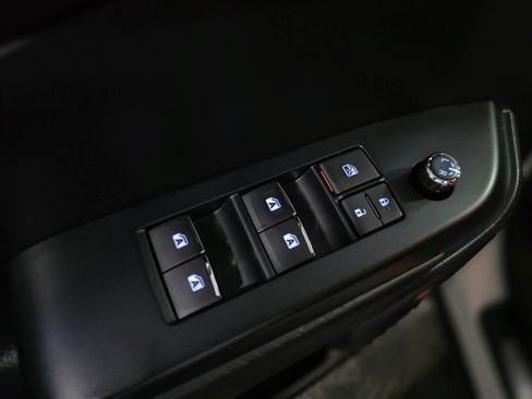 Used 2019 Toyota Highlander Limited Platinum image 34