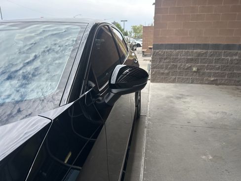 Used 2023 Nissan Ariya image 11