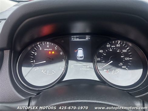 Used 2017 Nissan Rogue S image 23