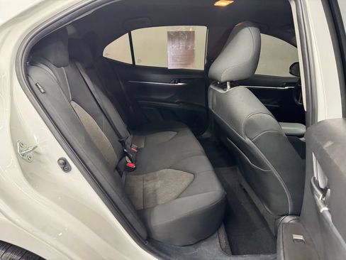 Used 2024 Toyota Camry LE FWD image 27