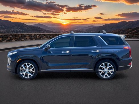 Used 2020 Hyundai Palisade SEL FWD image 3