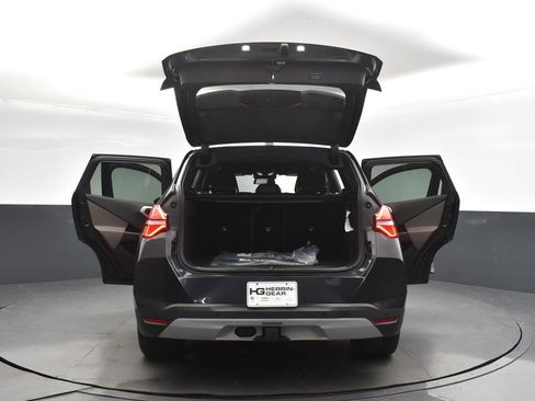 Used 2025 BMW X3 xDrive30i w/ Premium Package image 51