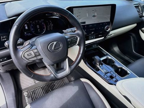 Used 2024 Lexus NX 350 AWD image 9