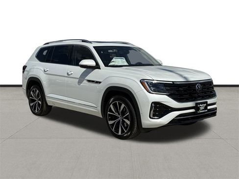 New 2026 Volkswagen Atlas SEL Premium R-Line image 3