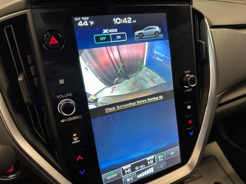 Used 2024 Subaru Crosstrek 2.0i Premium w/ Crosstrek Mirror Package image 13