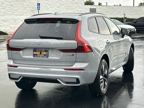 New 2026 Volvo XC60 B5 Core w/ Climate Package image 4
