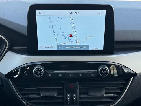 Used 2021 Ford Escape SE image 15