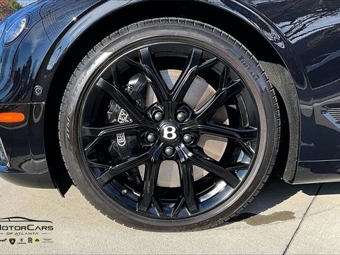 Used 2023 Bentley Continental GT V8 image 10