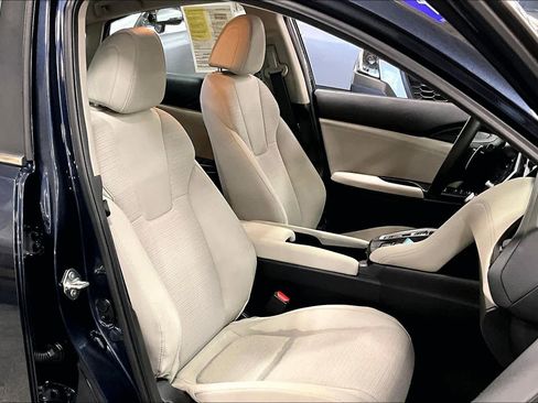 Used 2020 Honda Insight EX image 8