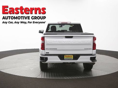 Used 2019 Chevrolet Silverado 1500 Custom w/ Custom Value Package RWD image 37