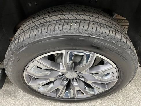 Used 2020 GMC Yukon SLT AWD/4WD image 13