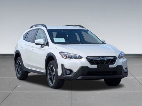 Used 2022 Subaru Crosstrek 2.0i Premium w/ Popular Package #4A AWD/4WD image 8