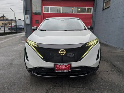 Used 2023 Nissan Ariya AWD image 7
