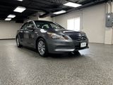 Used 2011 Honda Accord EX-L image 2