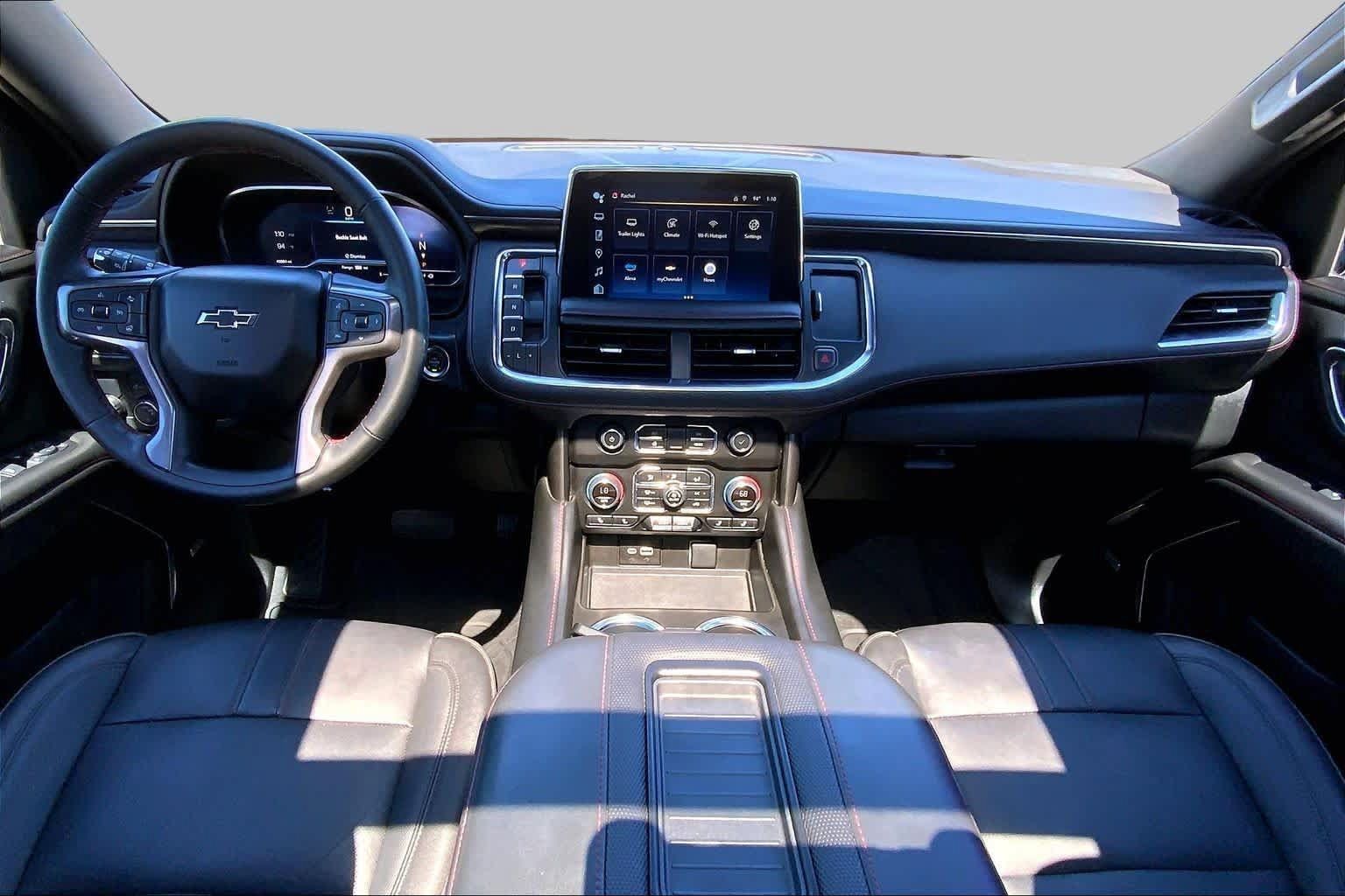 Used 2024 Chevrolet Tahoe RST w/ Luxury Package RWD image 14