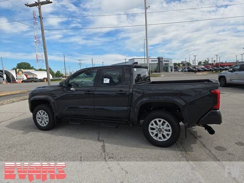 New 2026 Toyota Tacoma SR5 AWD/4WD image 28
