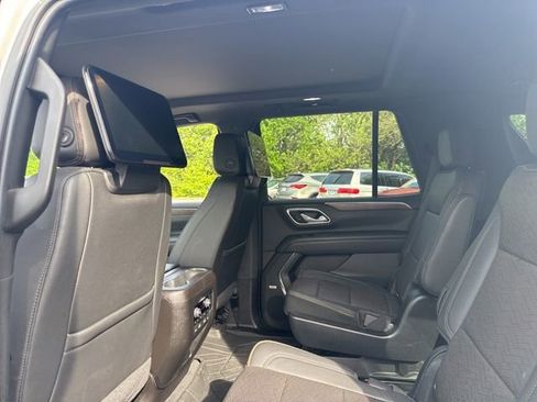 Used 2021 Chevrolet Tahoe High Country AWD/4WD image 8