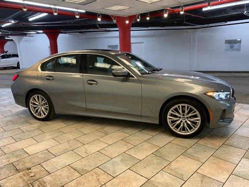 Used 2024 BMW 330i xDrive Sedan w/ Convenience Package AWD/4WD image 10
