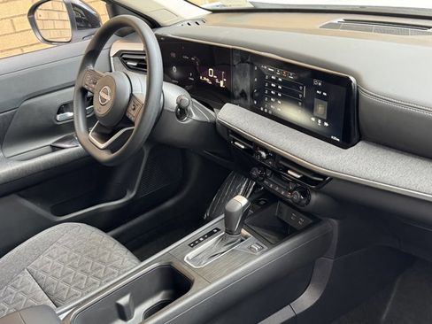 New 2026 Nissan Kicks SV w/ Cold Weather Package image 7