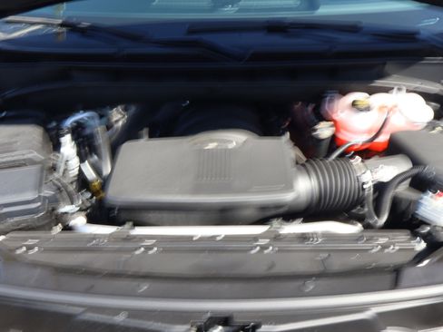 New 2026 GMC Yukon Denali w/ Sun & Power Step Package AWD/4WD image 16