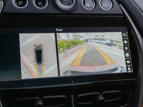 Used 2024 Aston Martin DBX 707 image 21