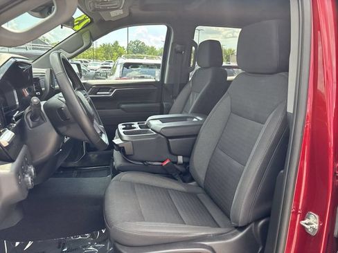 Used 2023 Chevrolet Silverado 1500 LT AWD/4WD image 11