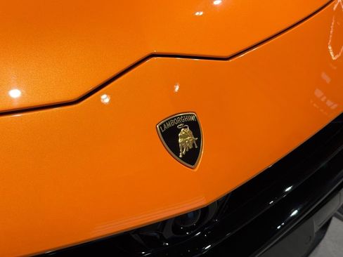 Used 2023 Lamborghini Urus Performante image 14