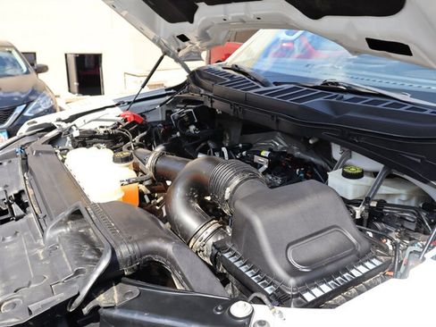 Used 2022 Ford F150 XLT w/ Trailer Tow Package AWD/4WD image 32