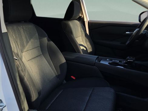 New 2026 Nissan Rogue SV FWD image 15