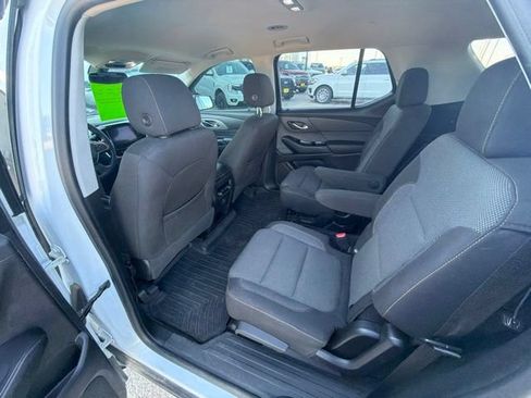 Used 2020 Chevrolet Traverse LT AWD/4WD image 13