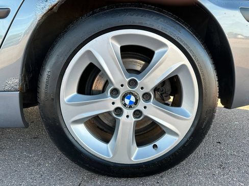 Used 2005 BMW 325xi Sedan AWD/4WD image 39