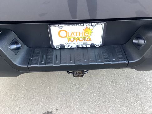 Used 2023 Honda Ridgeline RTL-E image 10